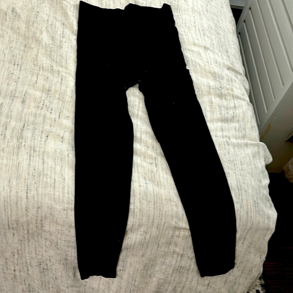 BLANQI EVERYDAY
Highwaist Postpartum + Nursing Support Leggings (Medium)